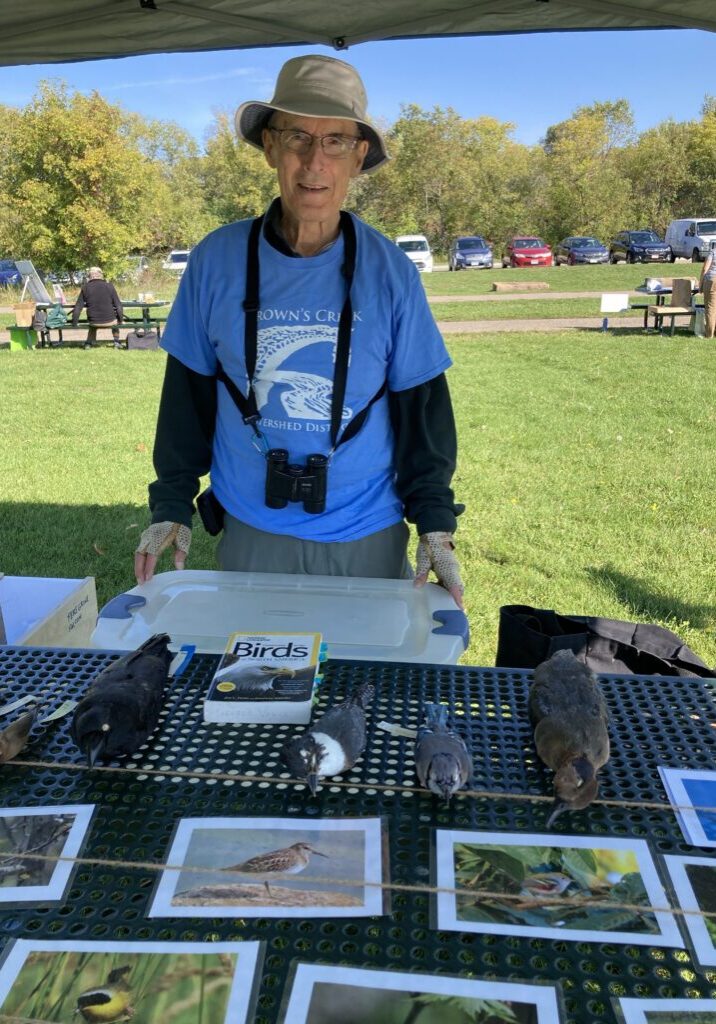 CAC member with bird display